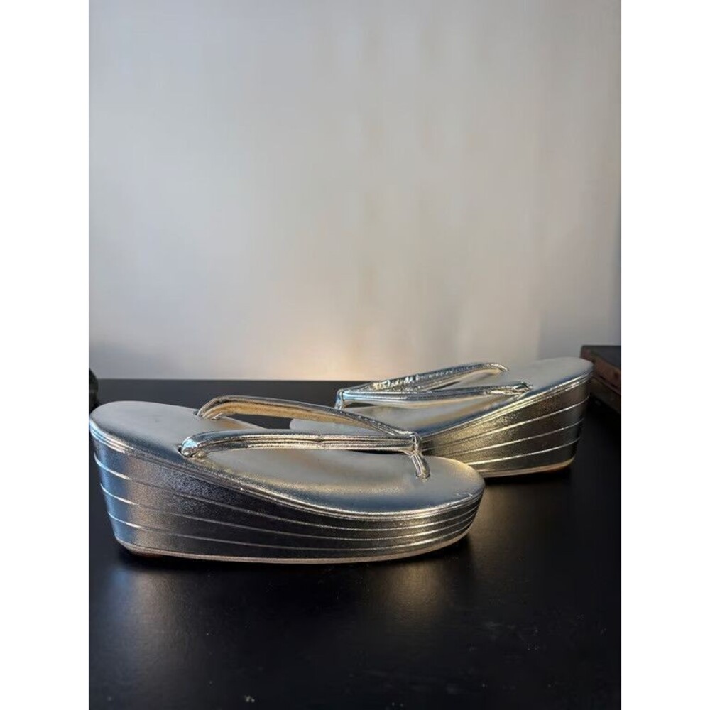 Japanese Zori Sandals Silver Formal Kimono Five Tier Platform Boxed Vintage